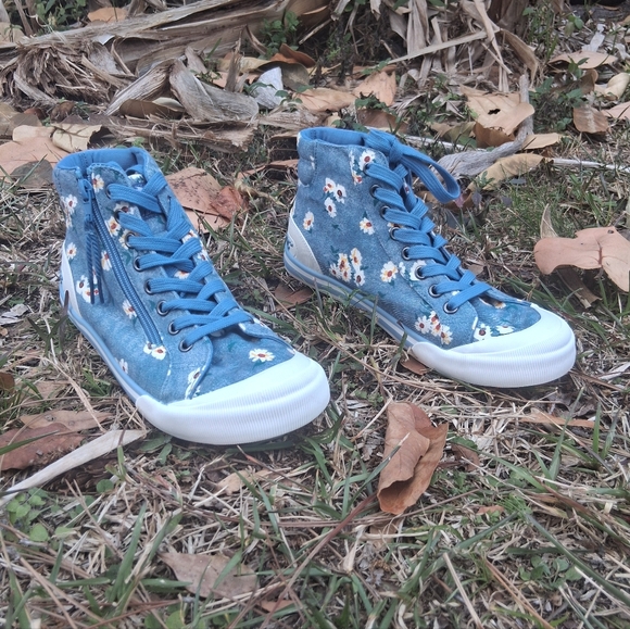 Rocket Dog Shoes - Rocket Dog Blue Floral High-Top Sneakers